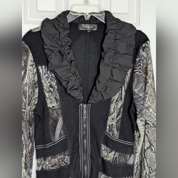 Womens (L) Black&Gray Front-Zip Cardigan w/Ruched V-Neck Collar & Sheer Sleeves - Picture 2 of 14